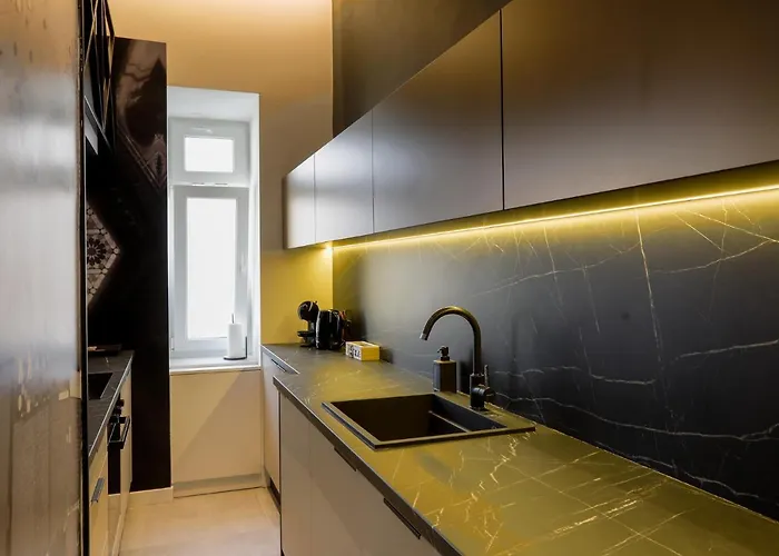 Lofty Exclusive サラエヴォ