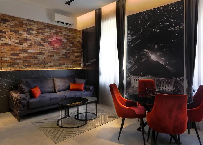 Lofty Exclusive * サラエヴォ