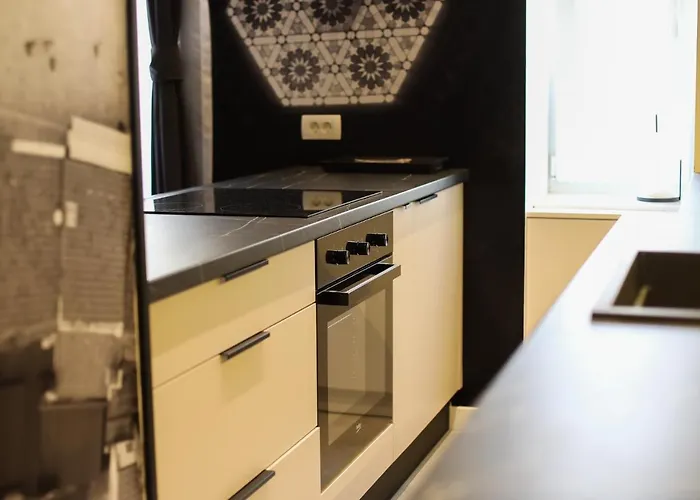 Lofty Exclusive アパート